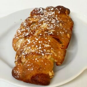 Croissant aux amandes