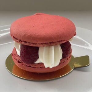 Grand macaron framboise