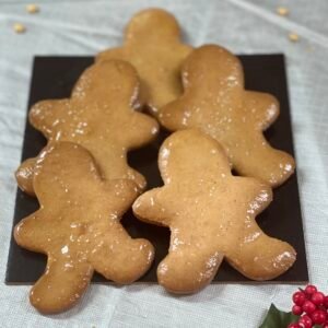 6 Biscuits bonhomme épices <span>📦 Livraison sur Québec 14/12</span>