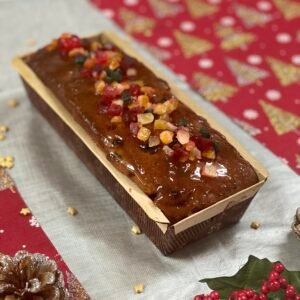 Gâteau aux fruits 6 parts <span>📦 Livraison sur Québec 14/12</span>